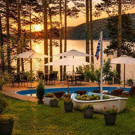 Club Paradise Bay Iskar *